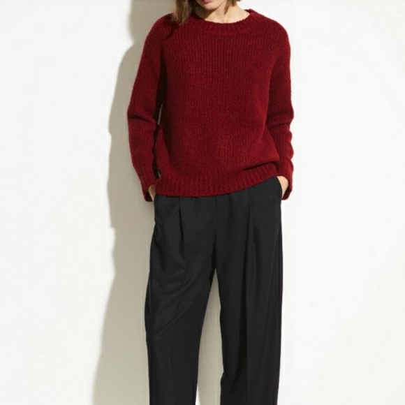 Vince Size Medium 100% Extra Fine Merino Wool Red Knit Sweater With Crew neck